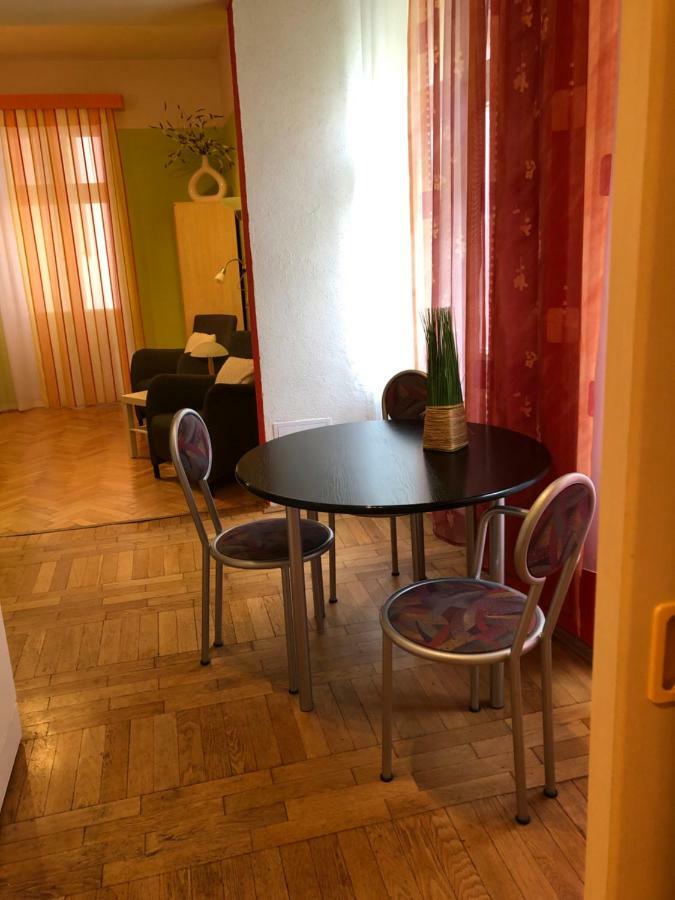 Apartman Orchidej U Vridla Karlovy Vary Kültér fotó