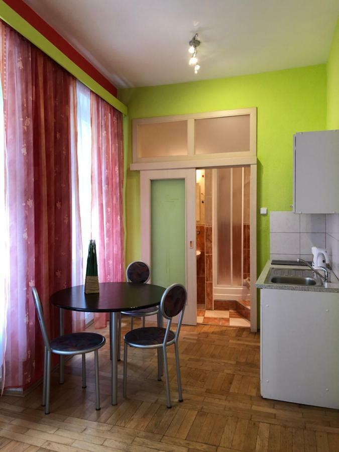 Apartman Orchidej U Vridla Karlovy Vary Kültér fotó